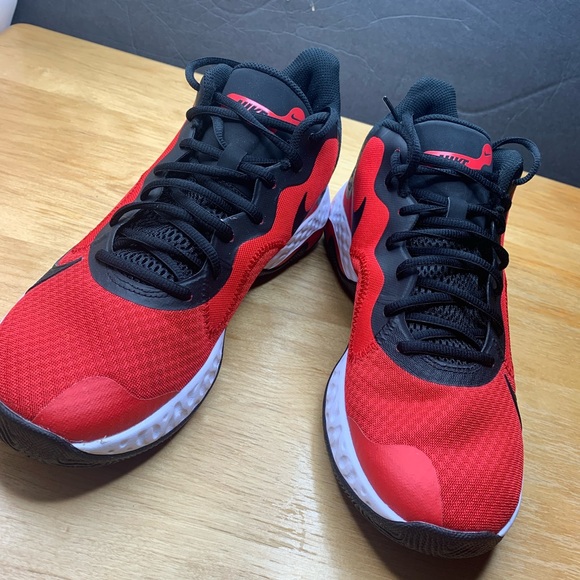 Nike Other - Nike Renew Red/Black